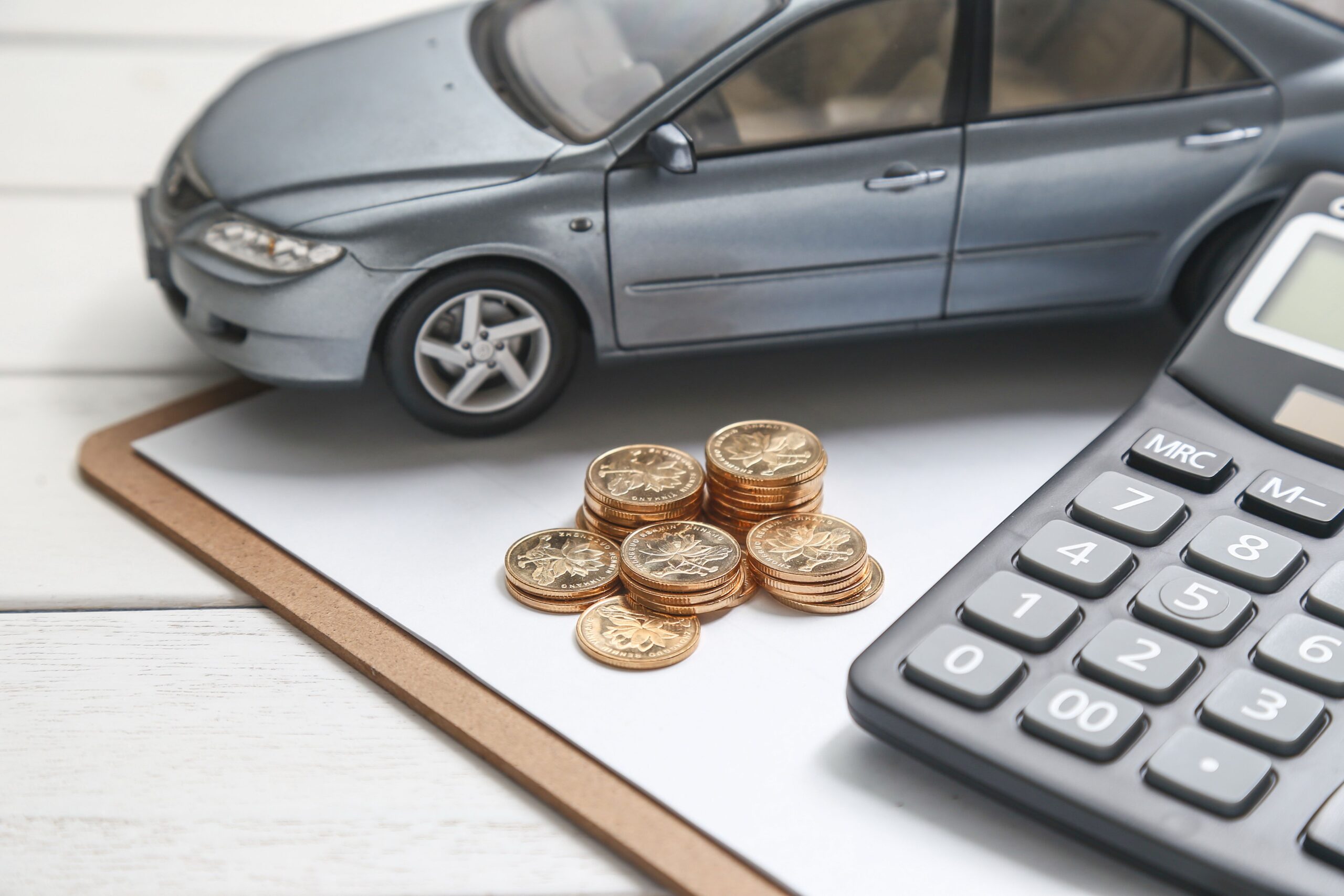 Average Car Insurance Cost Per Month By Age and State: The Differences